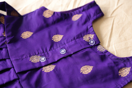 Paithani Dark Purple Sleevesless Silk