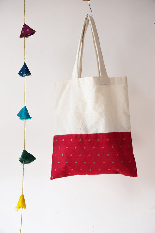 Red Pattern Tote Bag