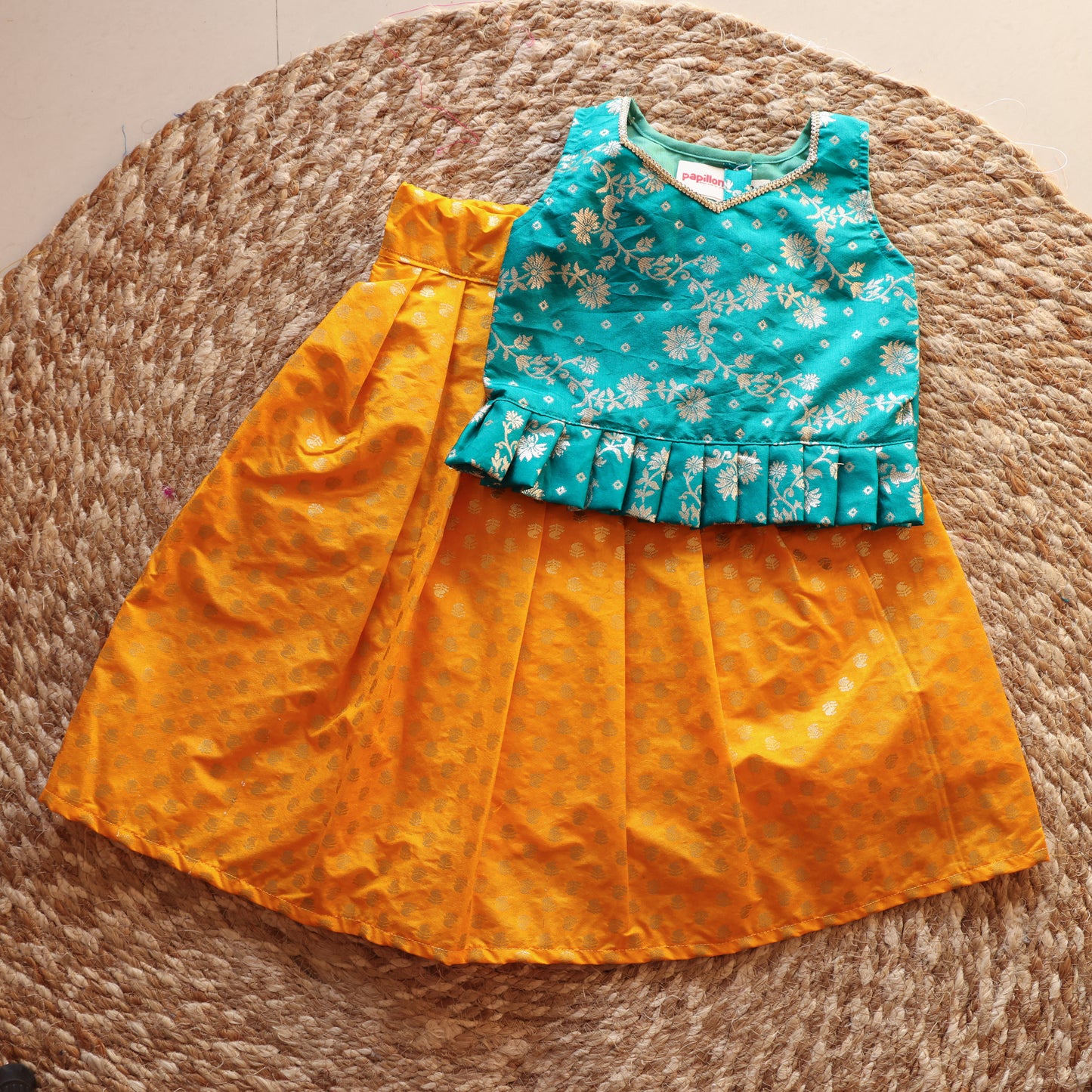 Yellow-Rama Green Parkar Polka