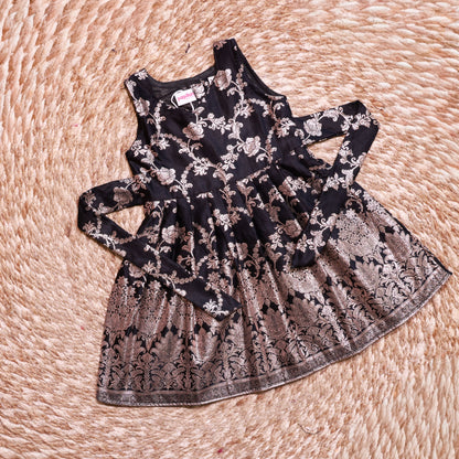 Banarasi Border Frock Sleeveless