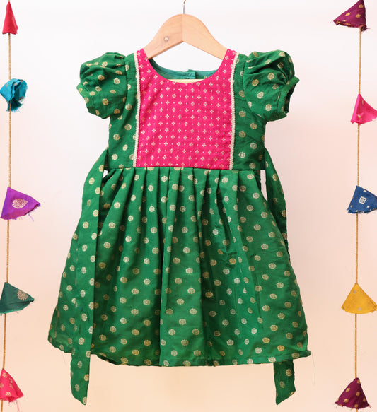 Green Silk Balloon Sleeves Frock