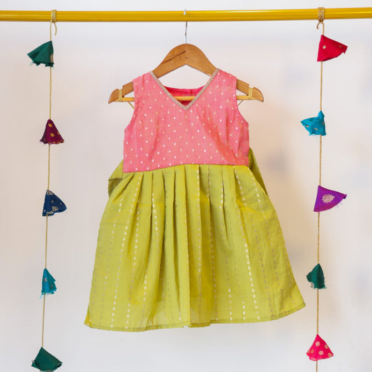 Pestal Green V-Neck Sleeveless Silk Frock